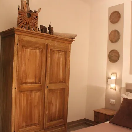 Domus Alberta Bed & Breakfast