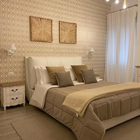 Bed & Breakfast Domus Alberta Lecce