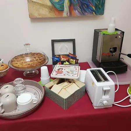 فندق مبيت وإفطار Domus Alberta 3*