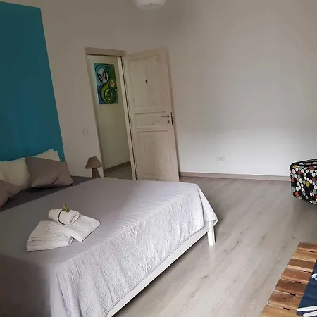 فندق مبيت وإفطار Domus Alberta