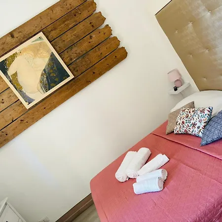 Nocleg ze śniadaniem Domus Alberta Lecce