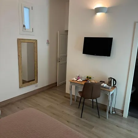 Domus Alberta Nocleg ze śniadaniem 3*