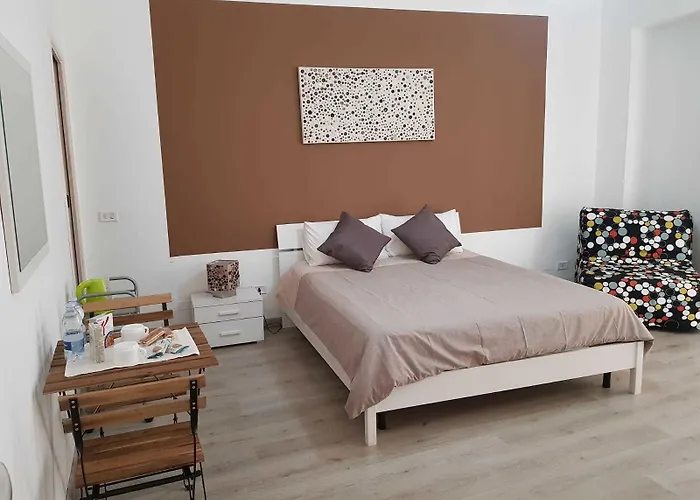 Bed & Breakfast Domus Alberta Lecce